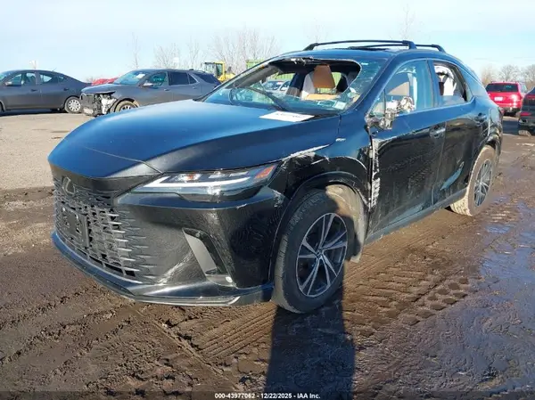 2T2BAMCA9RC040965 2024 LEXUS RX - Image 2