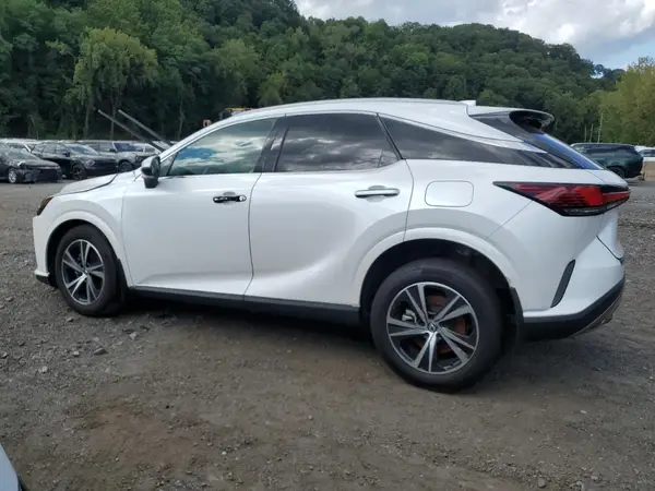 2T2BAMCA9RC042747 2024 LEXUS RX - Image 2
