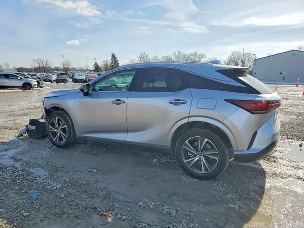 2T2BAMCA9RC047026 2024 LEXUS RX - Image 2