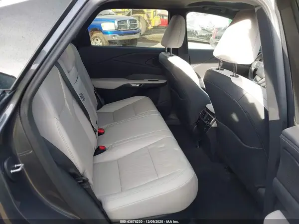 2T2BAMCA9RC060262 2024 LEXUS RX - Image 8