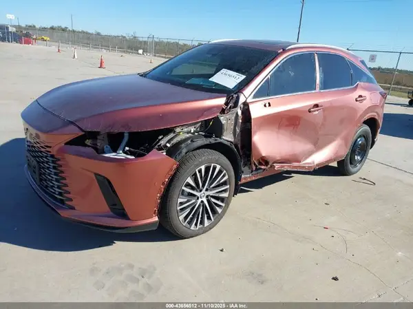 2T2BAMCA9RC062724 2024 LEXUS RX - Image 2