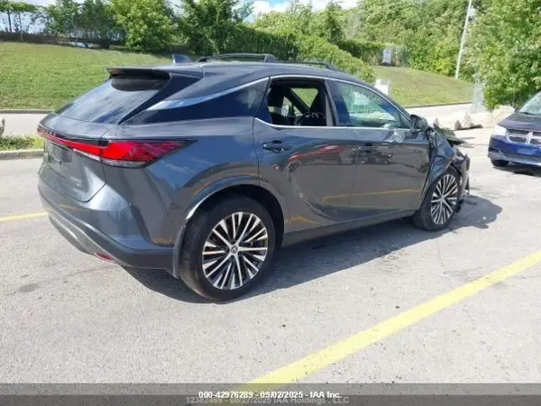 2T2BAMCA9RC074663 2024 LEXUS RX - Image 8