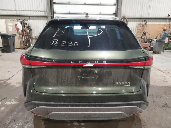 2025 LEXUS RX auction photo 6