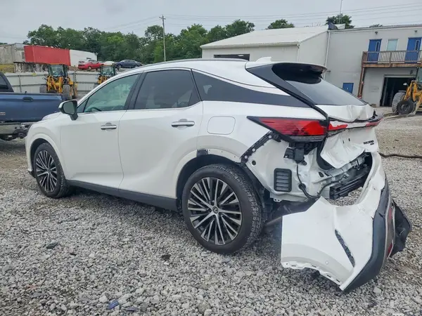 2T2BAMCA9SC093512 2025 LEXUS RX - Image 2