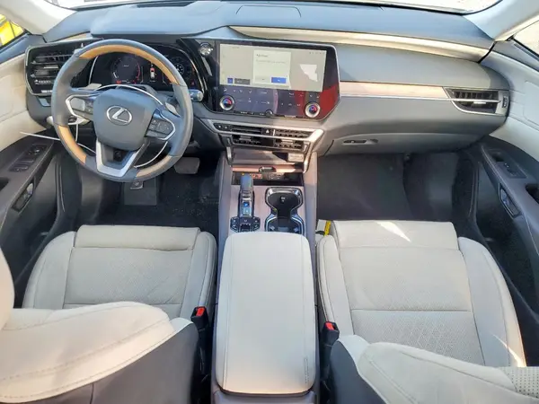 2T2BAMCA9SC097656 2025 LEXUS RX - Image 8