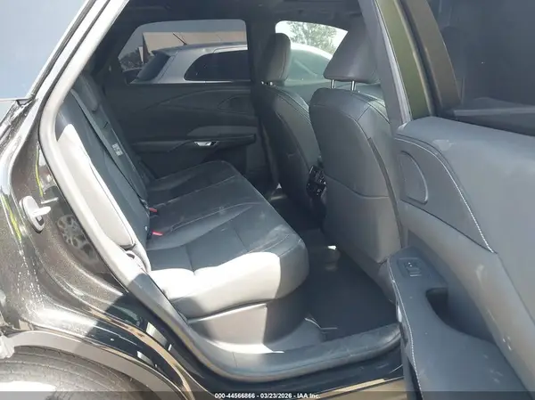 2T2BAMCA9SC119865 2025 LEXUS RX - Image 8