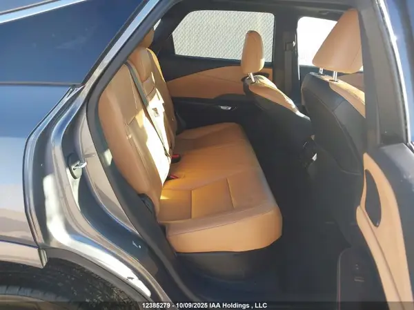 2T2BAMCAXPC001007 2023 LEXUS RX - Image 8