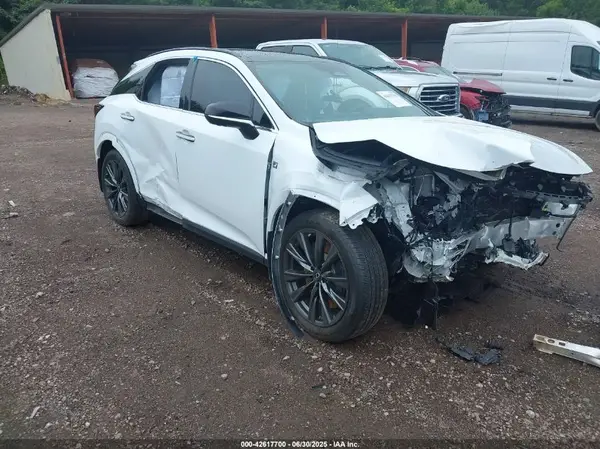 2T2BAMCAXPC033178 2023 LEXUS RX - Image 1
