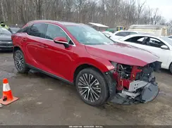2T2BAMCAXRC040389 2024 LEXUS RX