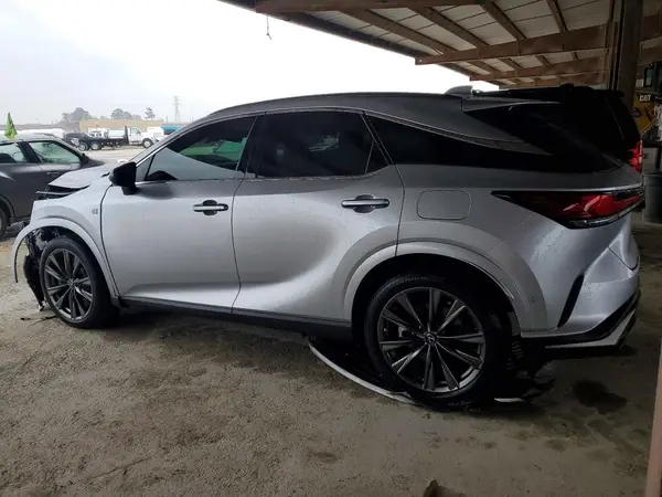 2T2BAMCAXRC050453 2024 LEXUS RX - Image 2