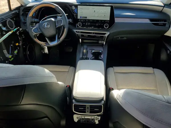 2T2BAMCAXRC058634 2024 LEXUS RX - Image 8