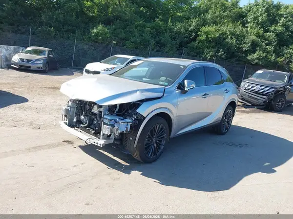 2T2BAMCAXSC096533 2025 LEXUS RX - Image 2