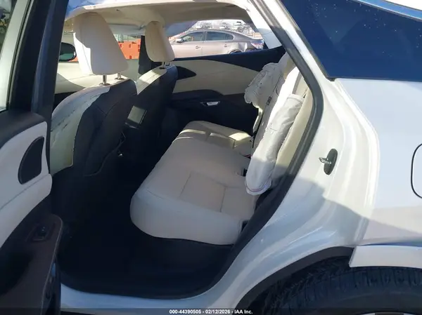 2T2BAMCAXSC121172 2025 LEXUS RX - Image 8