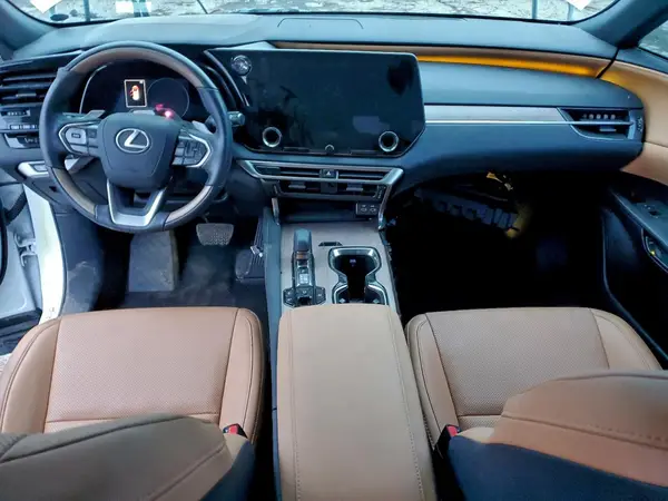 2T2BBMCA0PC002941 2023 LEXUS RX - Image 8