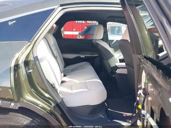 2T2BBMCA0PC010442 2023 LEXUS RX - Image 8