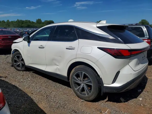 2T2BBMCA0PC021716 2023 LEXUS RX - Image 2