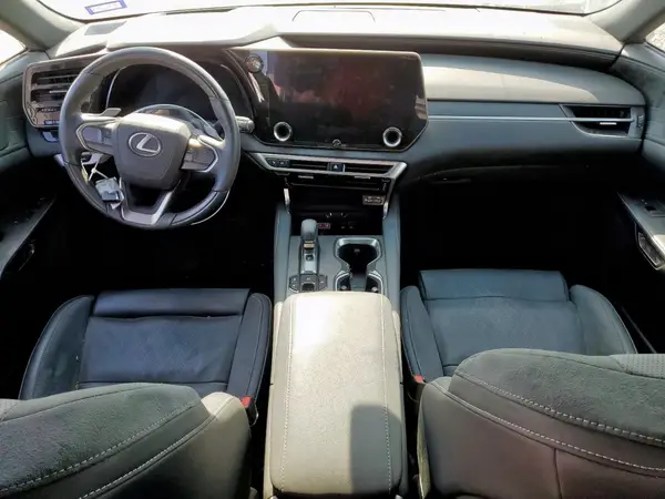 2T2BBMCA0RC025400 2024 LEXUS RX - Image 8