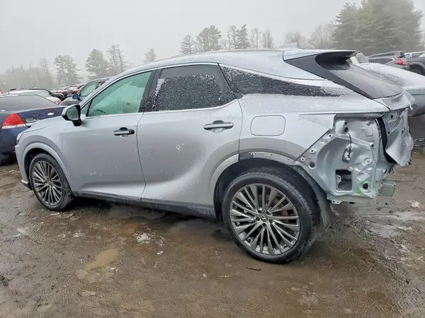 2T2BBMCA0RC036784 2024 LEXUS RX - Image 2