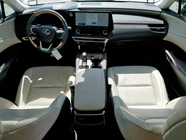 2T2BBMCA0RC045937 2024 LEXUS RX - Image 8