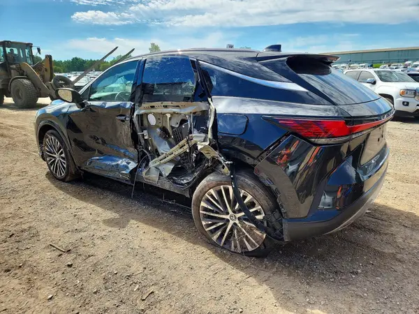 2T2BBMCA0RC046148 2024 LEXUS RX - Image 2