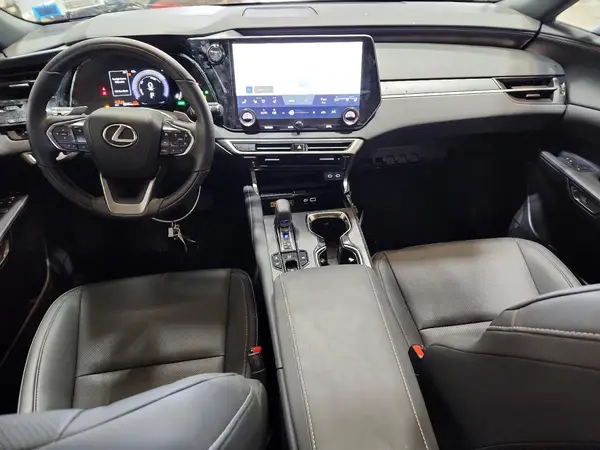 2T2BBMCA0RC04619X 2024 LEXUS RX - Image 8