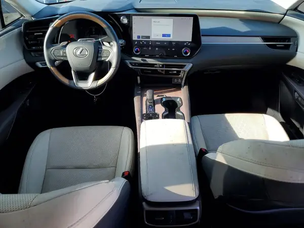 2T2BBMCA0RC057229 2024 LEXUS RX - Image 8