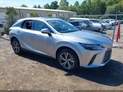 2T2BBMCA0RC061975 2024 LEXUS RX