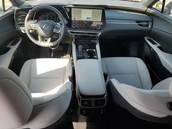 2T2BBMCA0RC063595 2024 LEXUS RX - Image 8