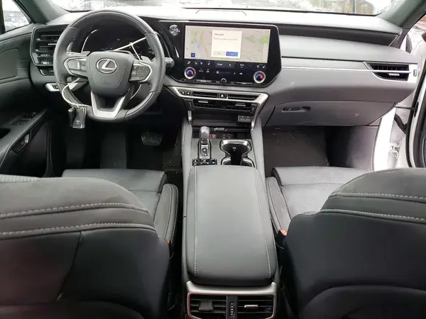 2T2BBMCA0SC070312 2025 LEXUS RX - Image 8