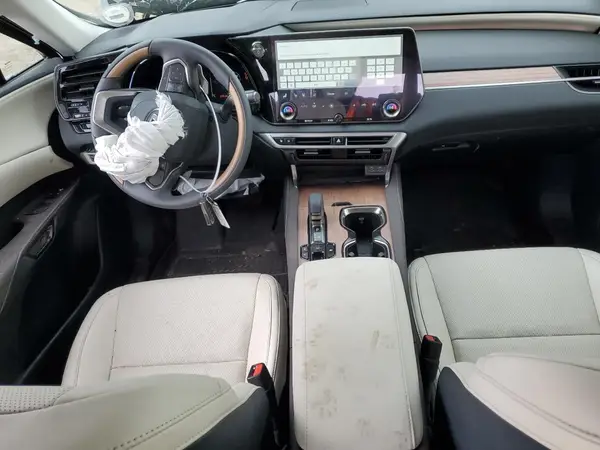 2T2BBMCA0SC080676 2025 LEXUS RX - Image 8