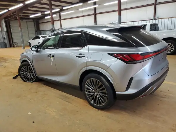 2T2BBMCA0SC086042 2025 LEXUS RX - Image 2