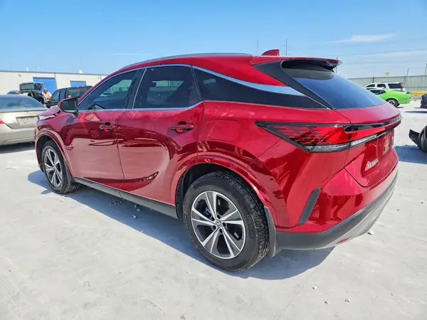 2T2BBMCA0SC101946 2025 LEXUS RX - Image 2