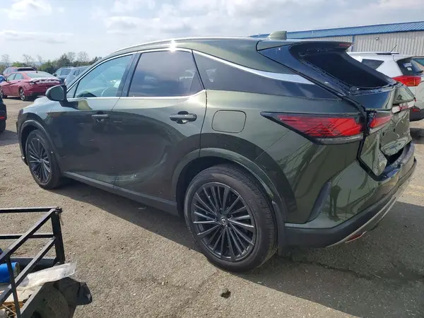 2T2BBMCA0SC102272 2025 LEXUS RX - Image 2