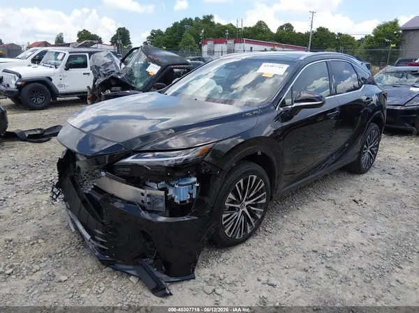 2T2BBMCA0TC107439 2026 LEXUS RX - Image 2