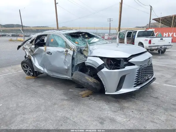2T2BBMCA1PC011986 2023 LEXUS RX - Image 1
