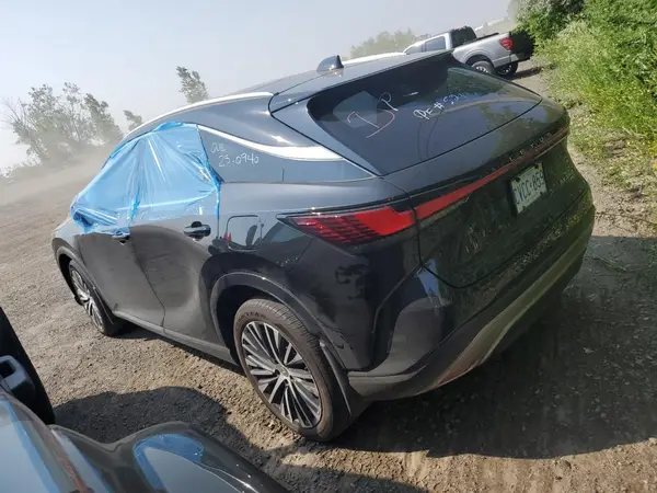 2T2BBMCA1PC014886 2023 LEXUS RX - Image 2