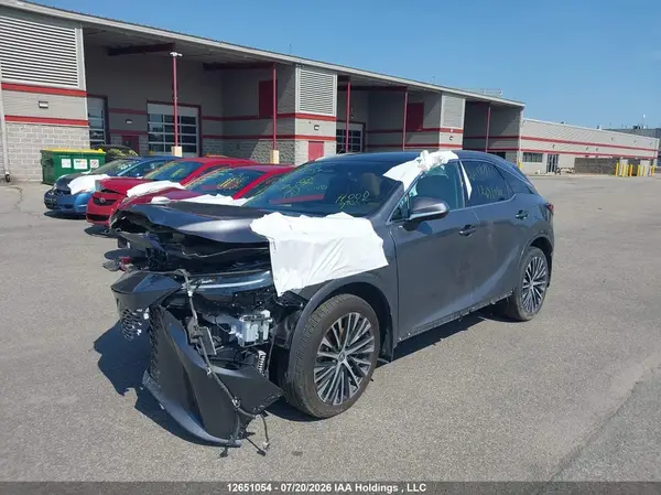 2T2BBMCA1PC017710 2023 LEXUS RX - Image 2
