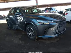 2T2BBMCA1RC023106 2024 LEXUS RX