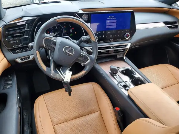 2T2BBMCA1RC031724 2024 LEXUS RX - Image 8