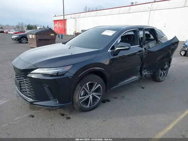 2T2BBMCA1RC036132 2024 LEXUS RX - Image 2