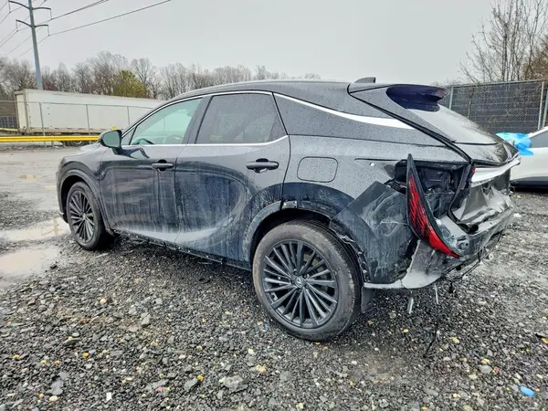 2T2BBMCA1SC070531 2025 LEXUS RX - Image 2