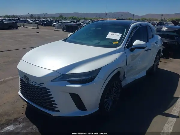 2T2BBMCA1TC122855 2026 LEXUS RX - Image 2