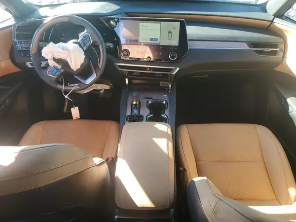 2T2BBMCA2PC003993 2023 LEXUS RX - Image 8