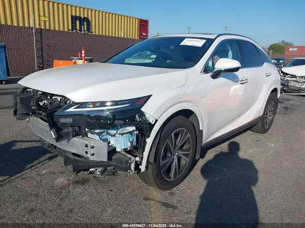 2T2BBMCA2PC006649 2023 LEXUS RX - Image 2