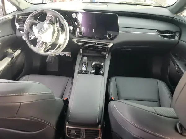 2T2BBMCA2PC006814 2023 LEXUS RX - Image 8