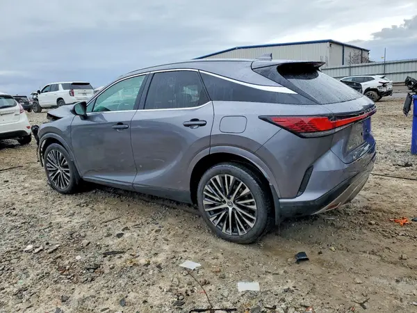 2T2BBMCA2PC017828 2023 LEXUS RX - Image 2