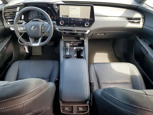 2T2BBMCA2PC017831 2023 LEXUS RX - Image 8