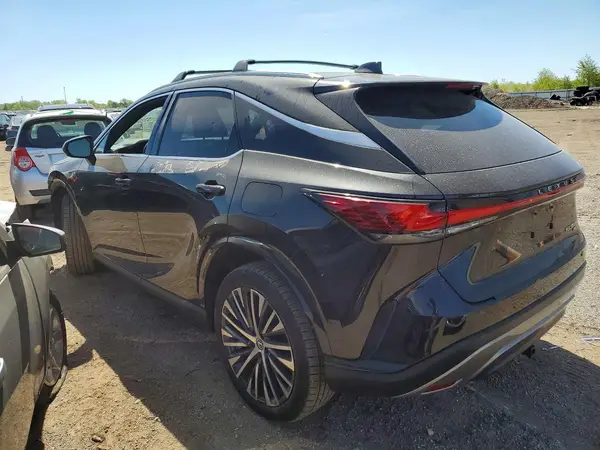 2T2BBMCA2RC023907 2024 LEXUS RX - Image 2