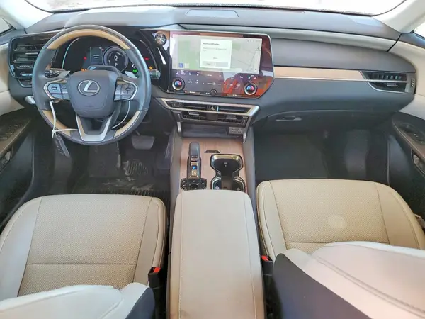 2T2BBMCA2RC024023 2024 LEXUS RX - Image 8
