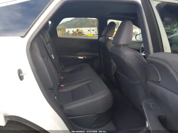 2T2BBMCA2RC028945 2024 LEXUS RX - Image 8